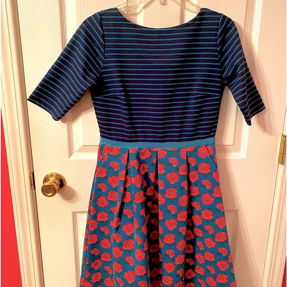 MATILDA JANE Sz small dress NWT navy/teal/pink. Low back!Short sleeves!